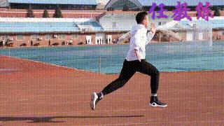 体育中考训练计划表800米跑,中考体育1000米跑训练方法