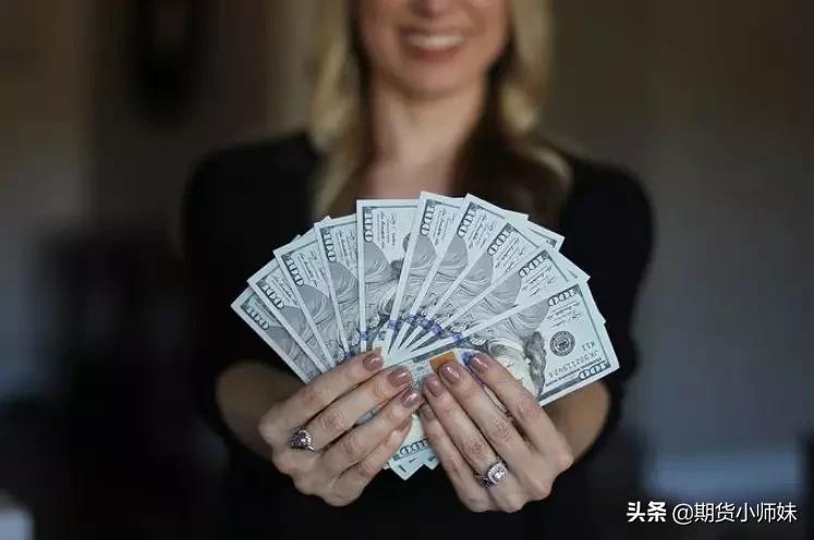 期货MACD选股公式,期货macd配合成交量战法