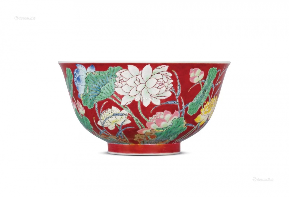 探寻珐琅之美,珐琅彩和掐丝珐琅彩的区别