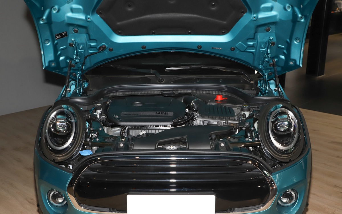 撩妹平民跑车,撩妹车实用车