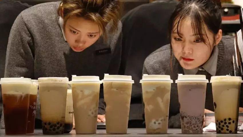 宗庆后娃哈哈正在第二次创业,专访宗庆后娃哈哈需要第二次创业