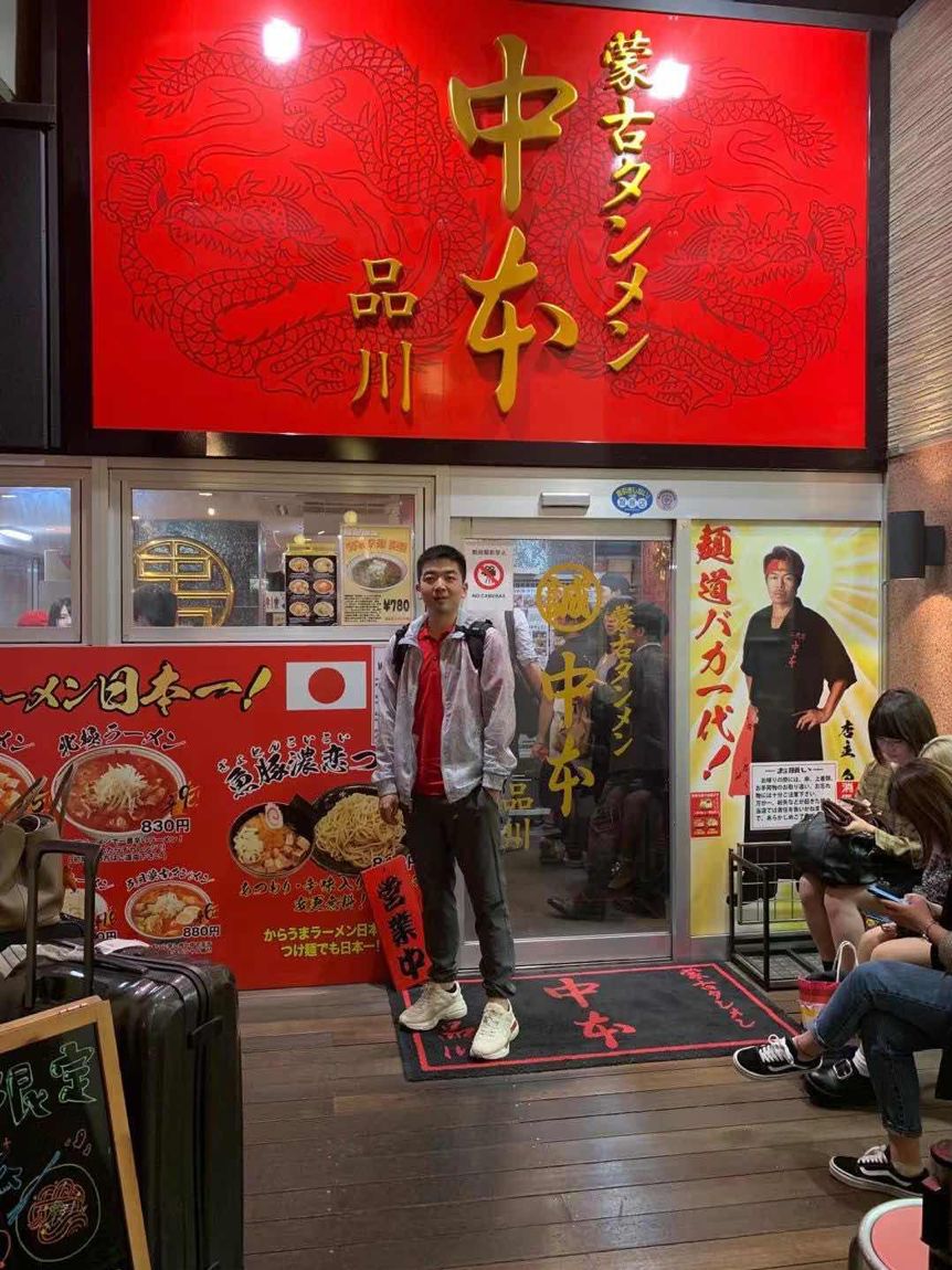 美国留学生做直播,留学生直播赚钱