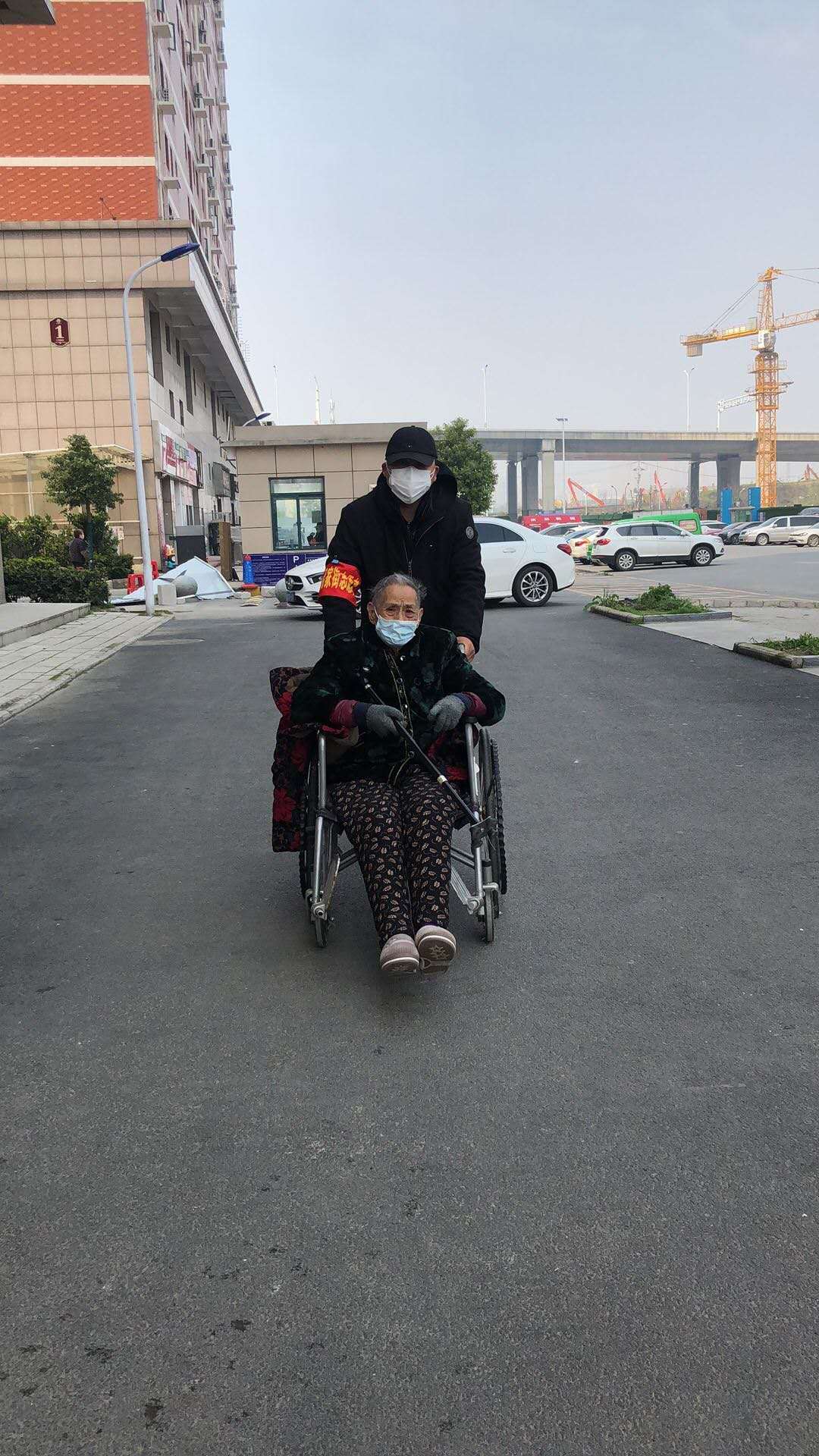 感谢信社区干部简短 (个人感谢信能否盖公章)