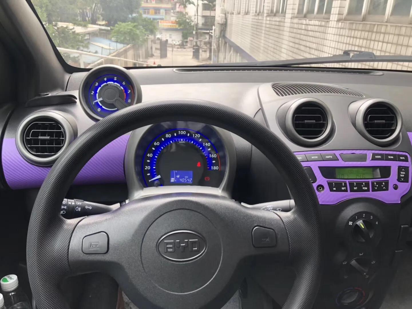 15年3月比亚迪F0手动1.0无钥匙进入一键启动代步神车