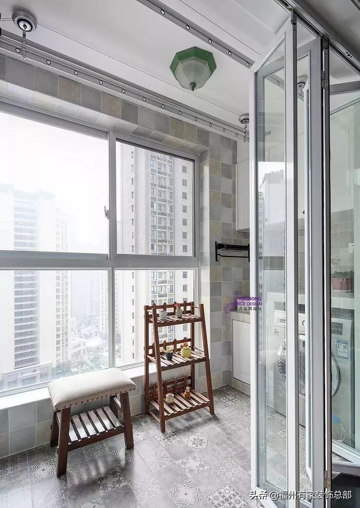 阳台贴多大砖合适上墙效果,阳台贴砖不好看怎么弥补