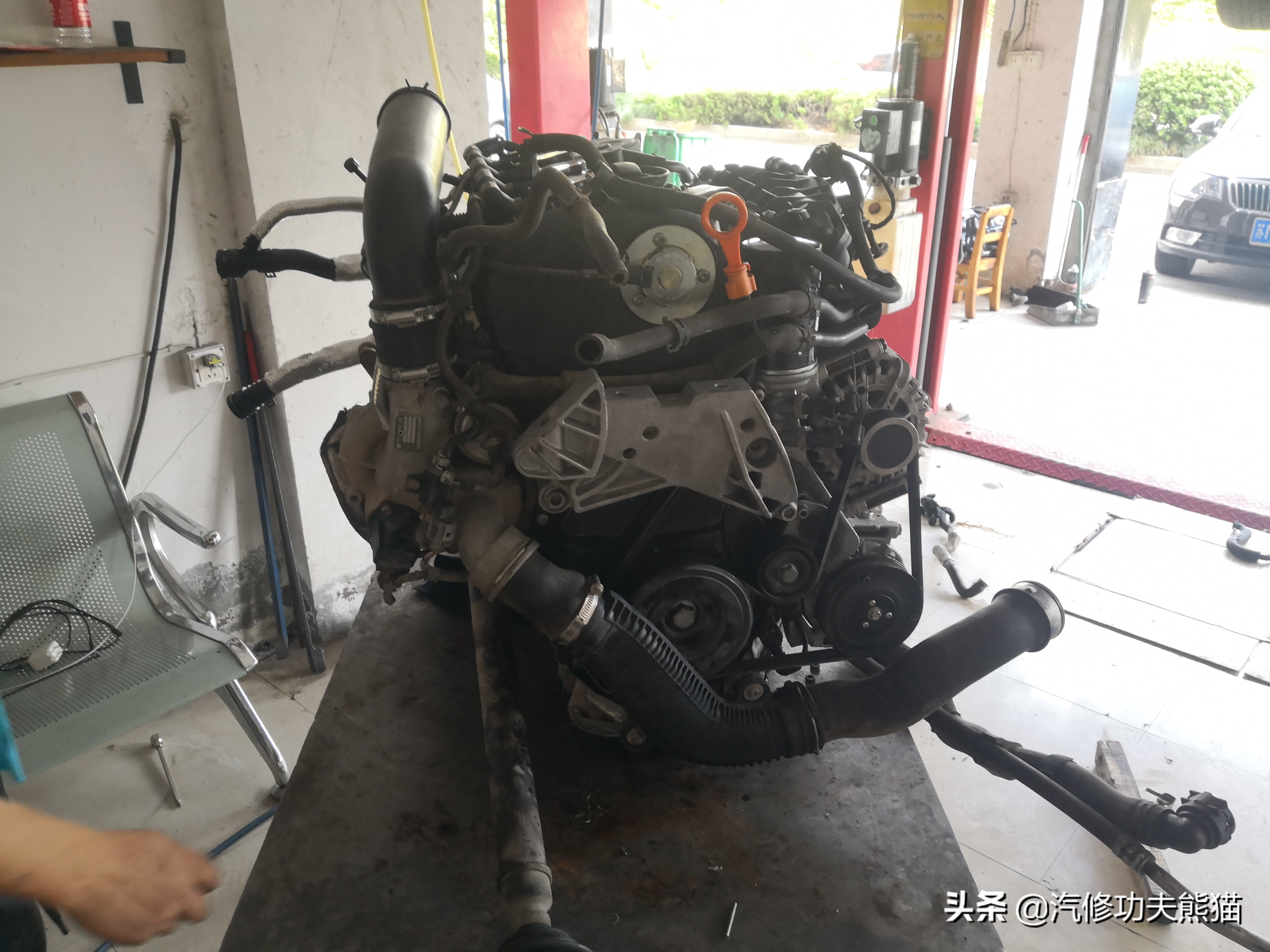 烧机油是问题车吗,烧机油是大众的通病吗