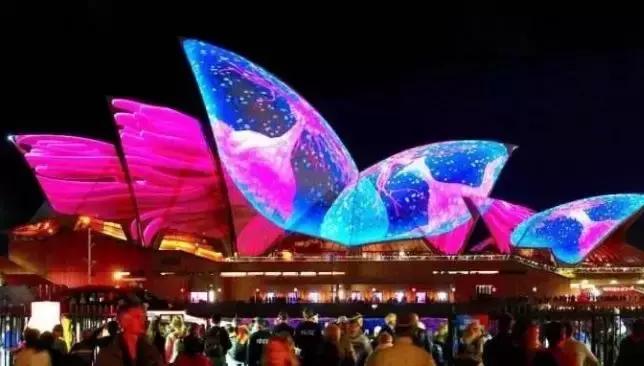 探访夜经济,全球城市夜间经济