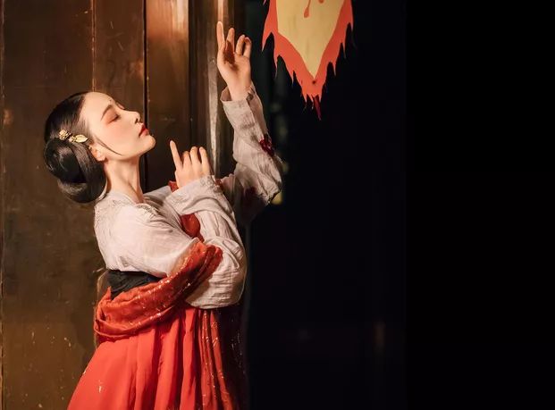 人美诗更美,当代才女有好诗,幽兰子诗集:已是秋心比月凉