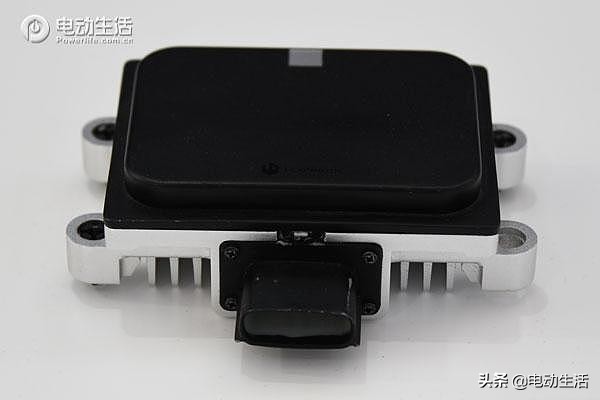 零跑t03历史低价,零跑t03官方权益