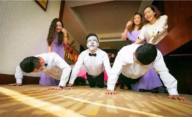 新郎接亲堵门游戏大全,接亲堵门游戏无需道具