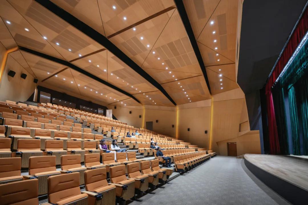 腾讯北京总部大楼视频,腾讯北京总部大楼空间设计