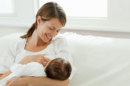 怎么做可以让宝宝主动不吃母乳,宝宝只吸奶瓶不吃母乳怎么办呢