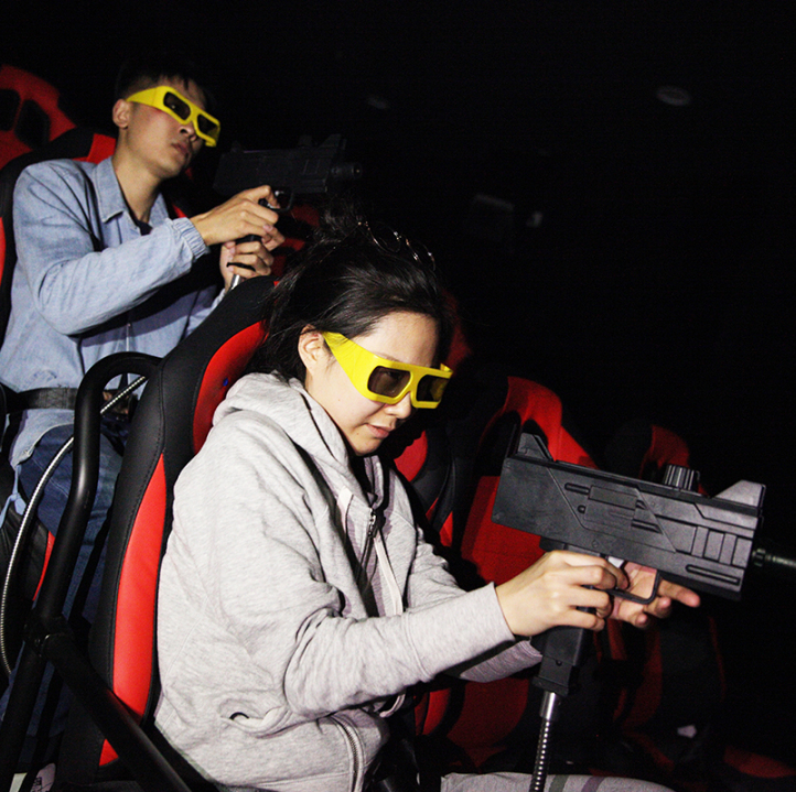 电玩控福利！近万平的游戏世界不投币畅玩！