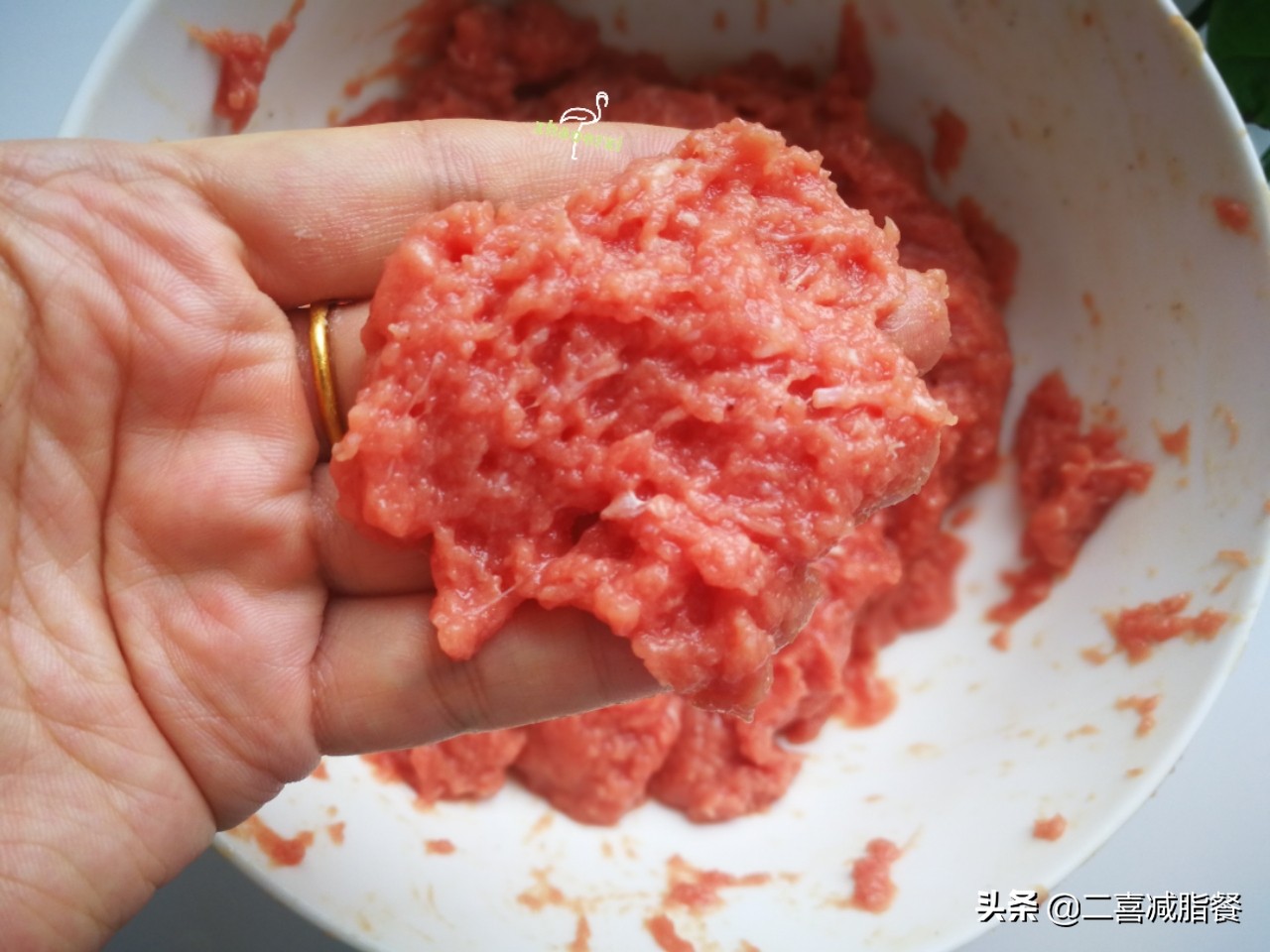 减肥纯手工牛肉丸,减脂期牛肉丸子怎么做方便储存