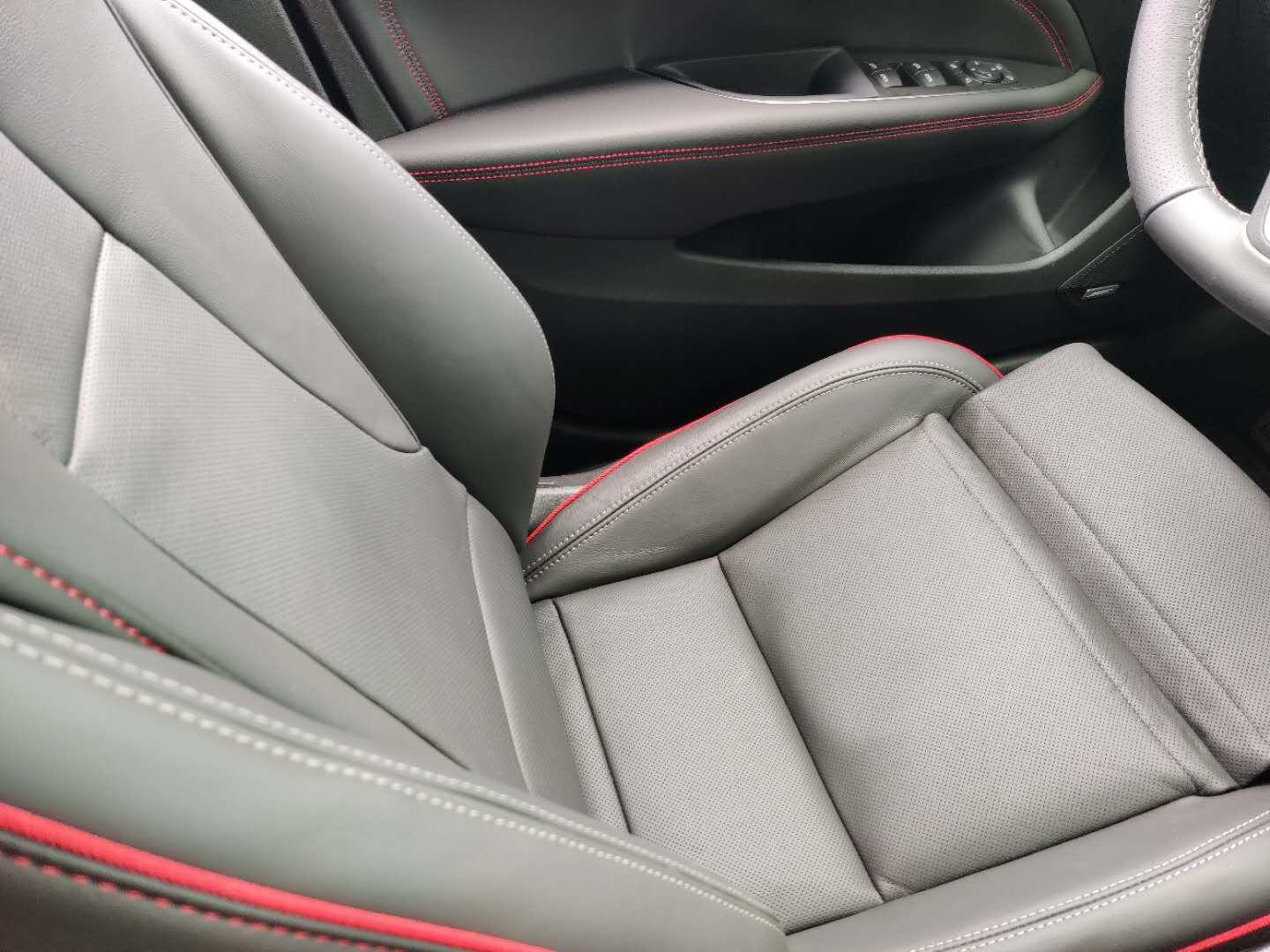 别克君威gs静态体验,23款别克君威gs尊贵型新车