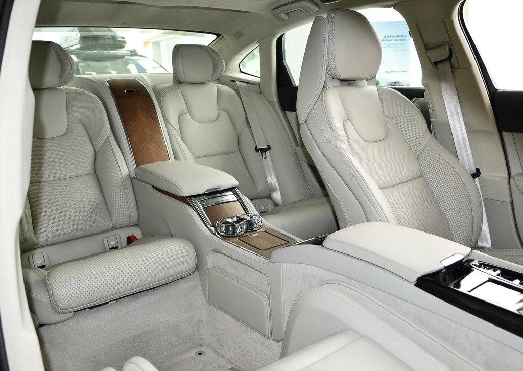 二手车怎么看排放标准,一万五的二手车该如何选择