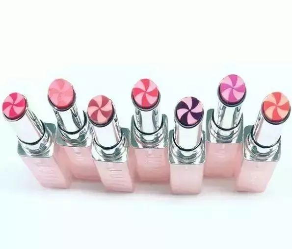 鍏拌敾鍜寉sl浠ュ強杩ゥ,鍏拌敾ysl鑳¤悵鍗滆壊