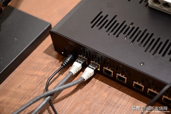 直接提升串流音乐的声音：SOtMsNH-10G网络交换器