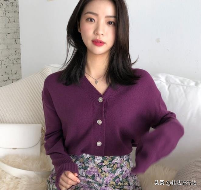 2021春天是针织服装的季节，今年流行的韩版毛衣款式真的可以