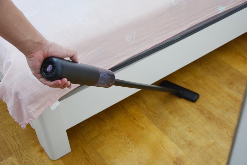 高颜值超迷你，倍思H5家用随手吸尘器测评