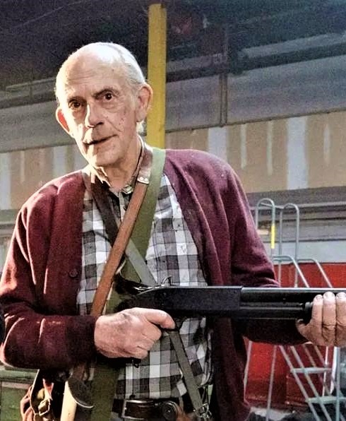 必看R级*片爽**：90分钟见证一个猫咪手镯引发的“*案惨**”