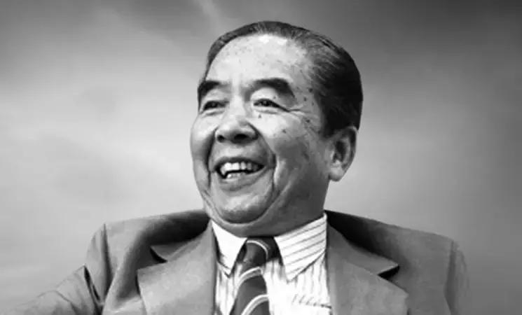 李嘉诚一个人的房产投资,坐拥2400亿的李嘉诚