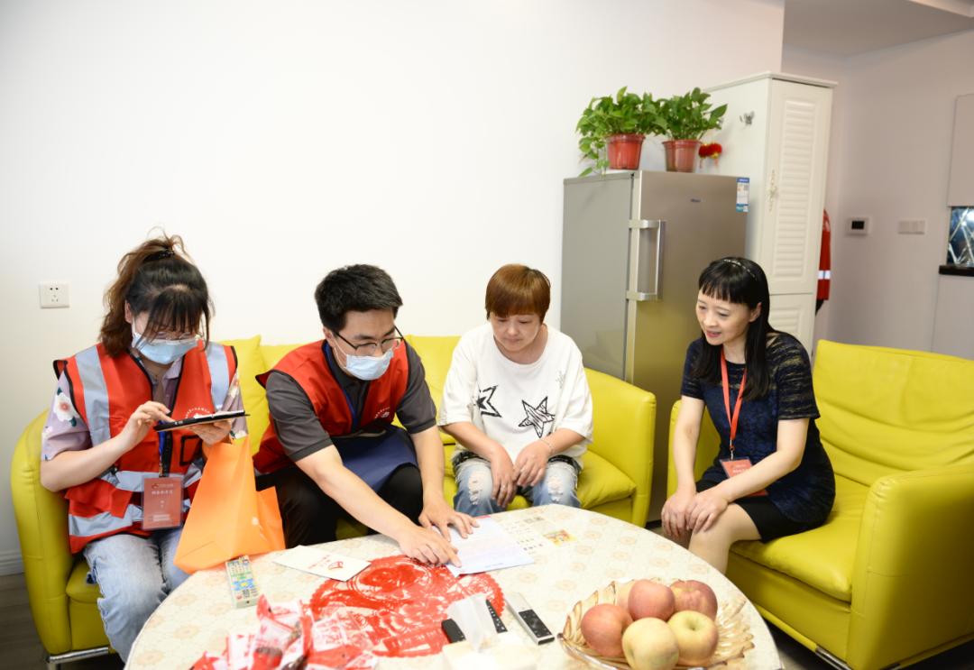 TA来了，身份证号码准备好！