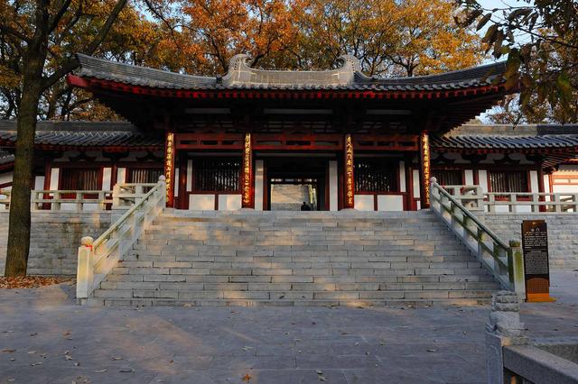 安徽九华山是哪里的景点,安徽九华山是旅游景点吗