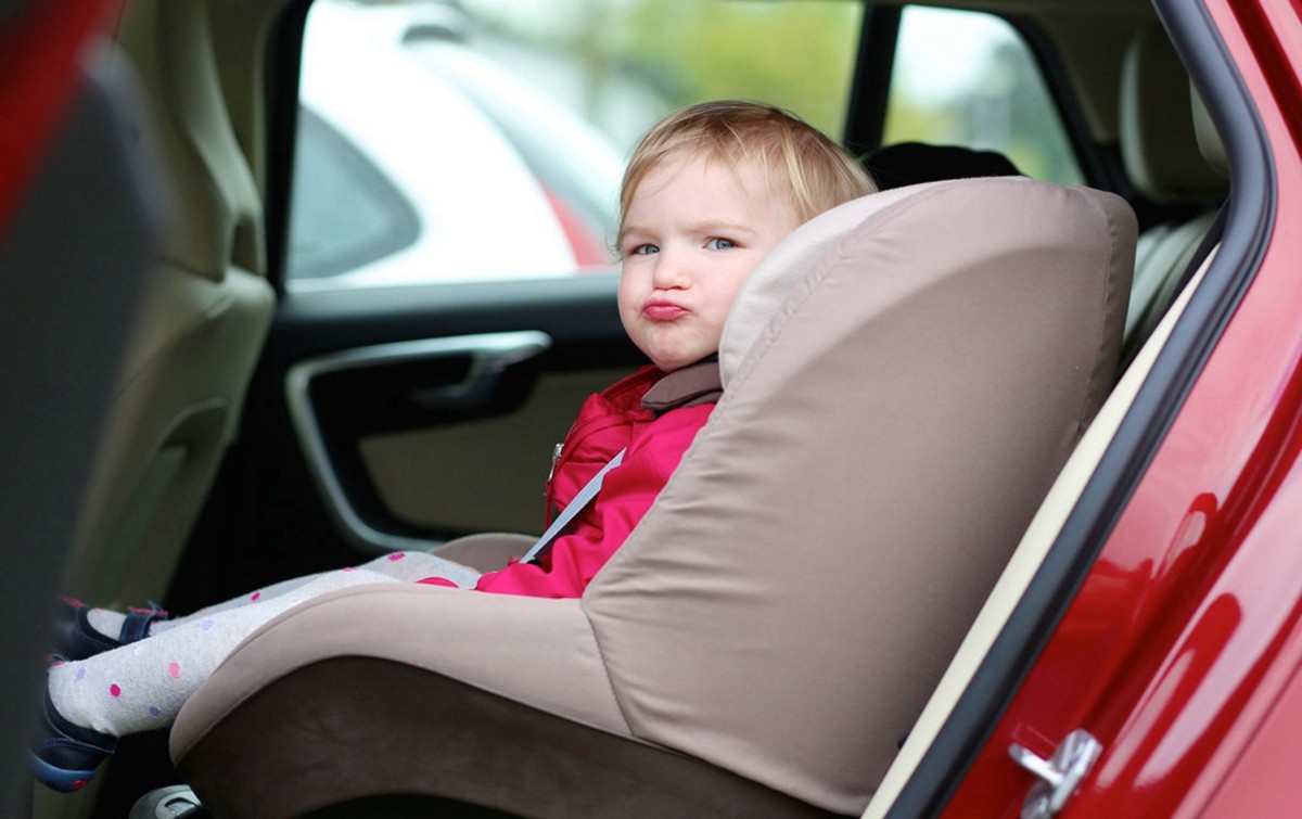 两周岁的宝宝晕车有什么应对措施,孩子晕车怎么办最有效的方法