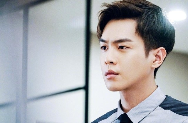 张若昀疑回应打唇钉视频,张若昀有唇钉张若昀如何回应