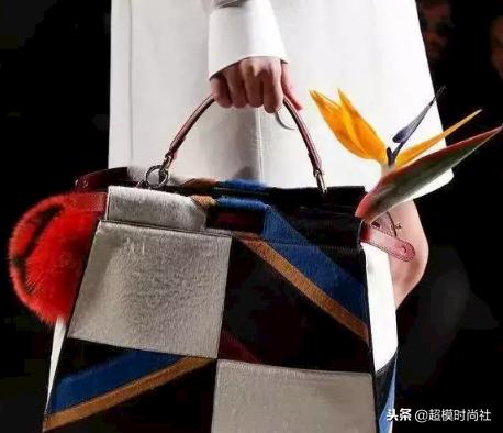 fendi皮草值得买吗,fendi走秀羽绒服