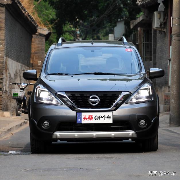 10年的骊威和飞度哪个值得买,二手飞度和骊威选哪个空间大