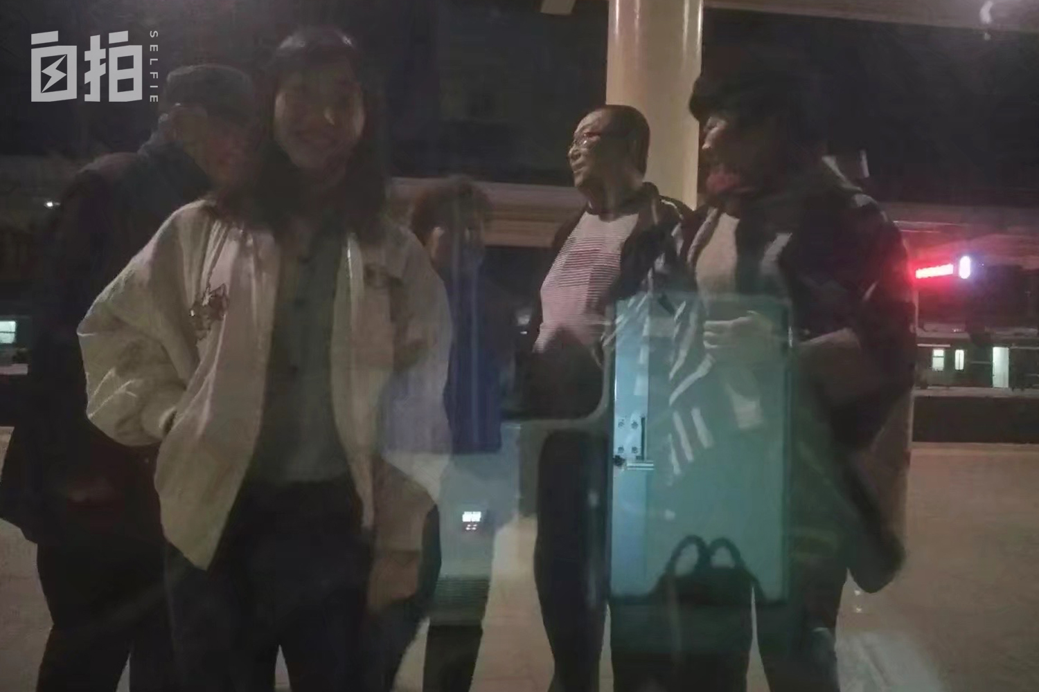 我，女大学生，一毕业就被派去非洲，每年15万工资，现在想回国