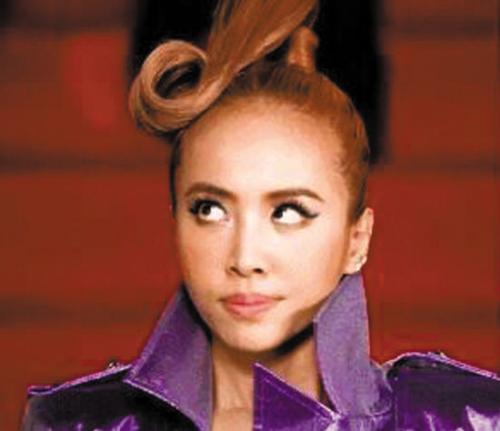 祛眼袋没有卧蚕了,没有卧蚕明星