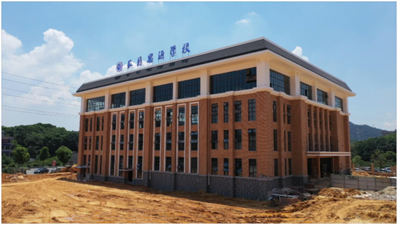 骏马追风启征程-奔跑中的望城城投