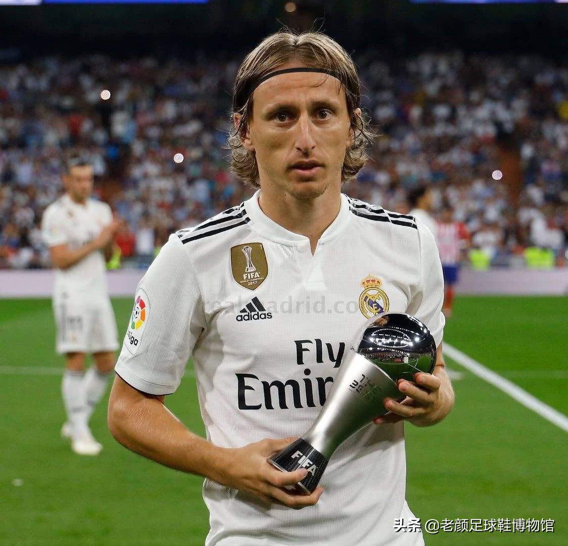 荷兰两代金球奖候选人落马，无孔不入的两大赞助商可能是幕后推手