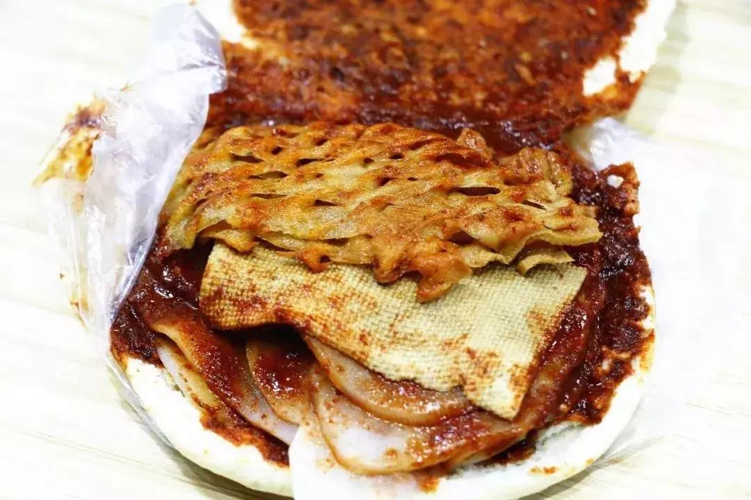 陕西夹馍指南：给我一个馍，我就能夹遍全世界