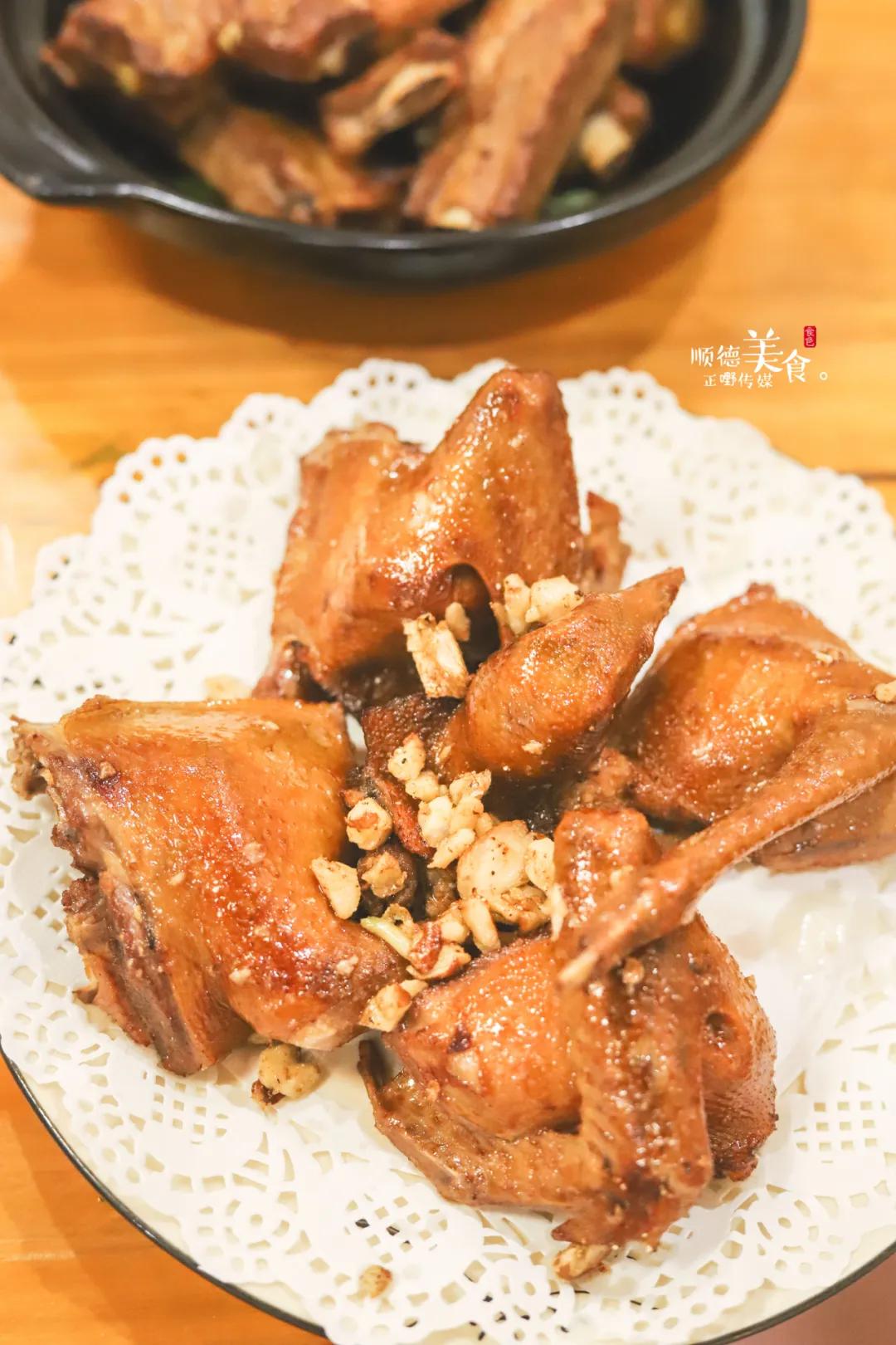 10张桌子的餐饮店,10张桌子串串店