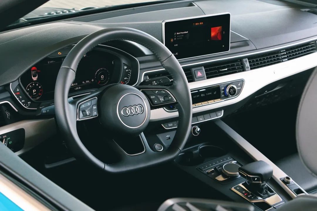 奥迪a5a6哪个好,奥迪a53.0机械增压