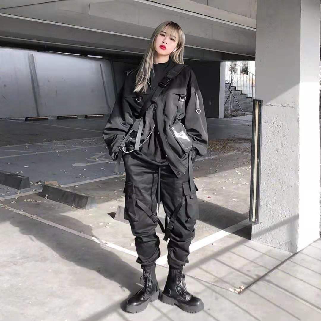 穿黑色衣服特别难看,适合夏天穿的黑色系穿搭