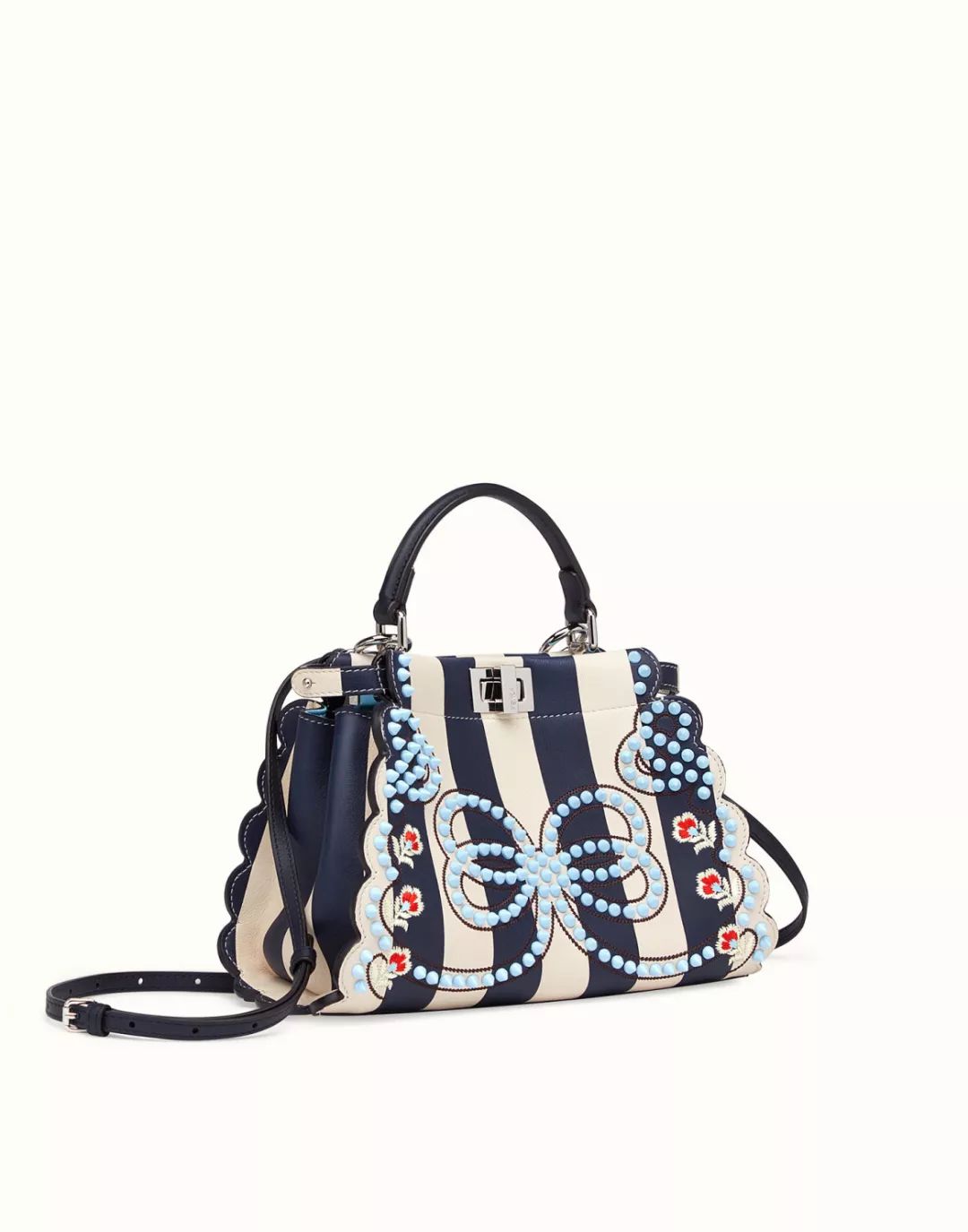 fendi真皮蜡,fendi皮草专柜价格