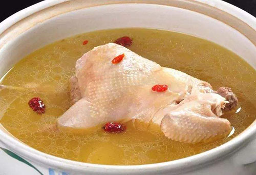 狗狗咬的针孔大小伤口去擦会痛吗,狗咬的伤口深用打蛋白吗