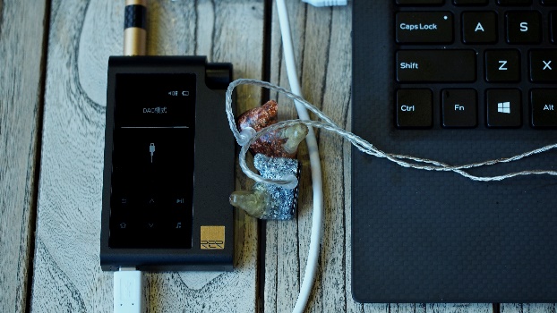 原子蚂蚁的力量—HIFIMANR2R2000体验