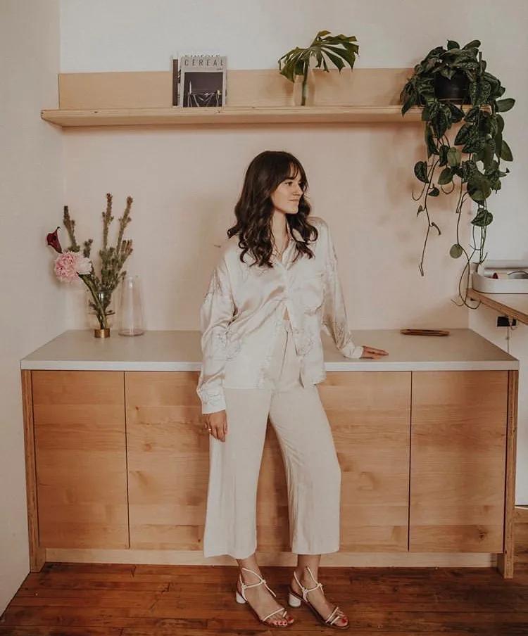 没有腰上身胖怎么穿衣服,没有腰身穿衣打扮