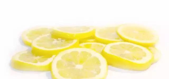 自制水果酵素能浇菜吗,自制水果酵素的气泡