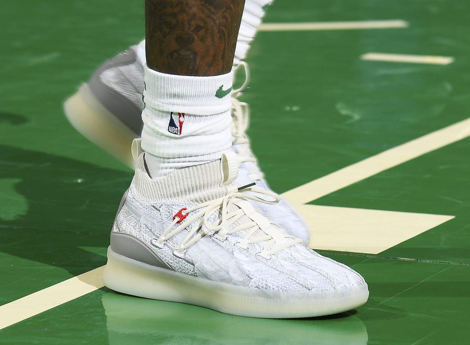 彪马FUTURE7内马尔专属配色,彪马篮球鞋最新配色