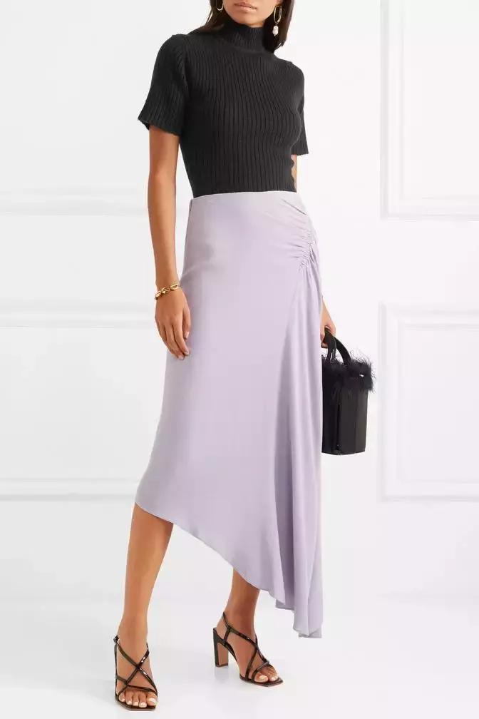 男士黑色羽绒服配什么打底衫,黑羽绒服大衣配什么打底衫