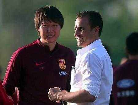 李铁谈高拉特国足,国足为何不让阿兰洛国富首发