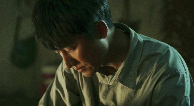 黄轩靠哪个片子出名的,黄轩拍电影拍到情绪崩溃