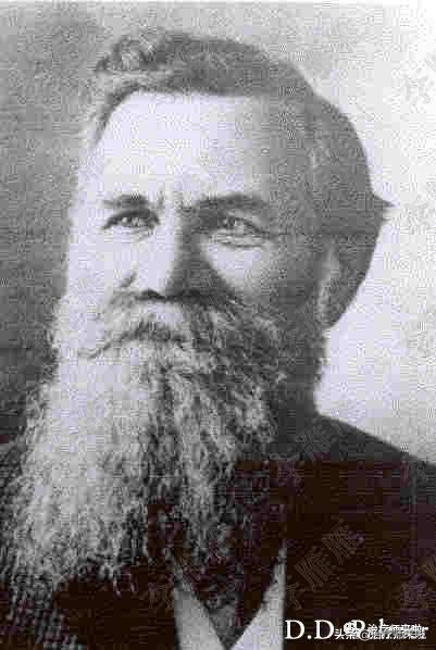 一天教会你美式整脊,美式整脊的两个派系